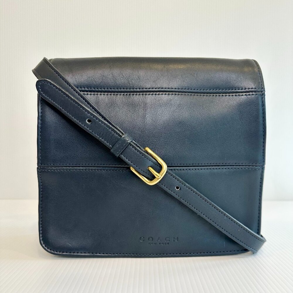 Vintage Coach TRIBECA FLAP Crossbody 9092 Navy 1990s made in United States